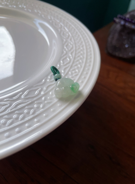 天然a货翡翠招财纳福飘绿小猫爪小吊坠玉挂坠配饰手链小提溜挂件