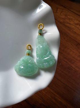 天然a货翡翠绿底飘绿笑佛素衣观音玉观音佛公锁骨挂件弥勒佛玉坠