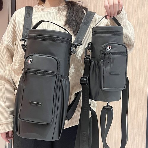 百搭休闲防水双肩水杯包
