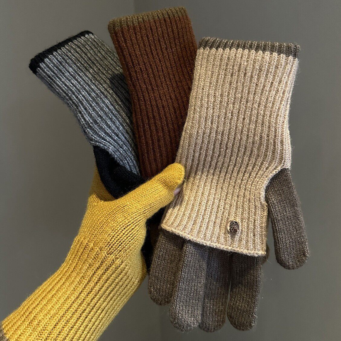 冬季露指可触屏保暖护腕骑行学生美拉德两用拼色针织毛线手套女士