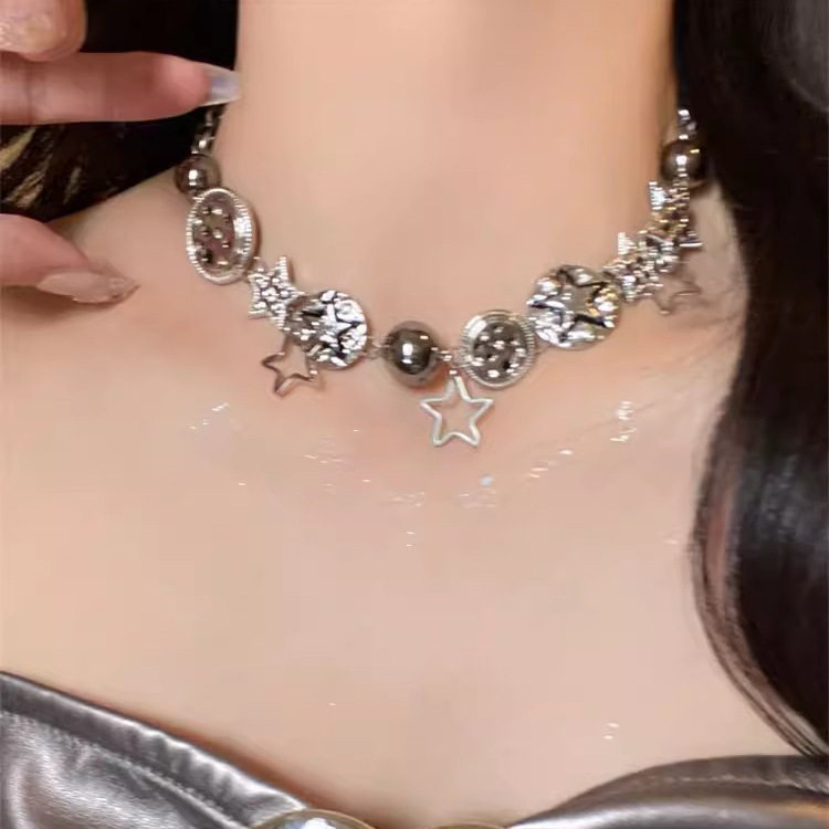 星星重工夸张项链女甜酷y2k朋克复古小众设计感配饰choker锁骨链