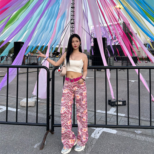 小俞家 I AM GI* 甜酷风音乐节粉色花朵拼豹纹微喇牛仔裤2025夏新