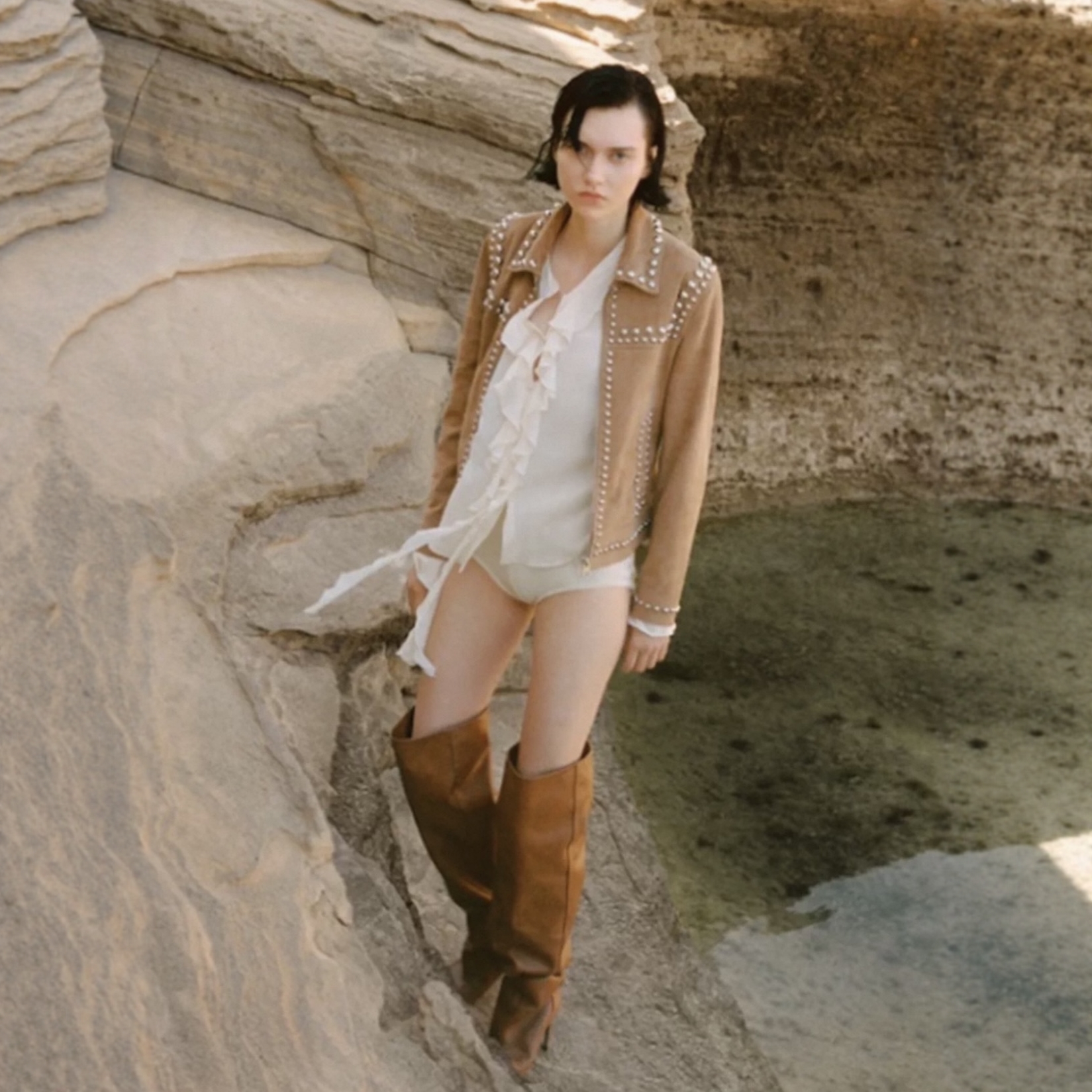 小俞家 外单贵牌 LOAVIE* 波西米亚风麂皮铆钉长款帅气短款外套秋