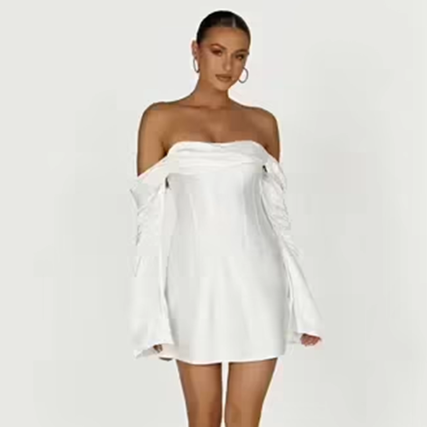 小俞家 外单贵牌 MESHK*性感纯欲风白色珠光一字肩长袖缎面连衣裙