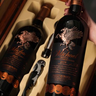 金马木盒-法国原瓶Michael麦克尔庄主珍藏飞马干红顶奢礼盒