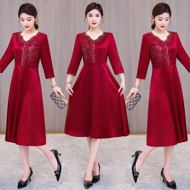 新中式时尚结婚妈妈礼服连衣裙女
