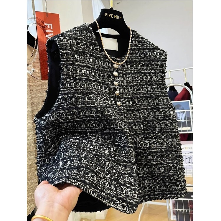 气质名媛轻奢减龄上衣马甲小香风