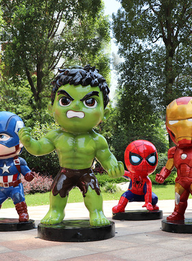 蜘蛛侠美国队长蝙蝠侠绿巨人雕塑