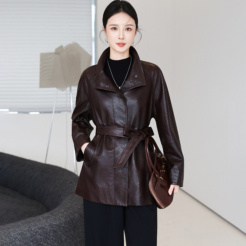 卡若维娅真皮绵羊皮显瘦皮衣女