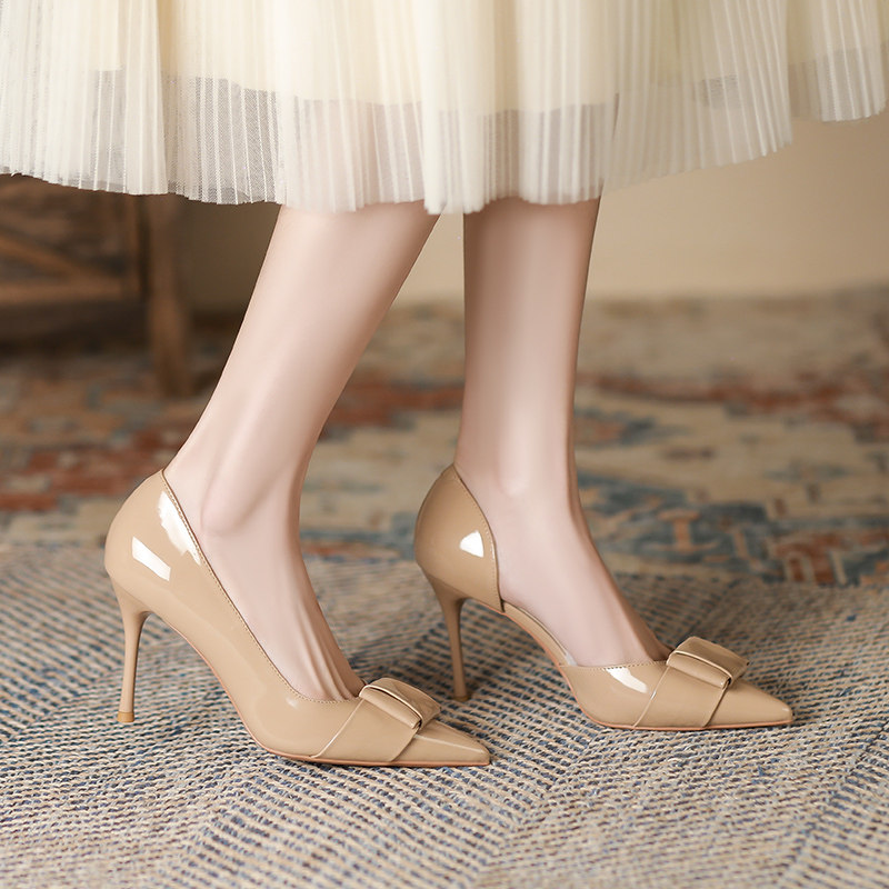 韩版2025春季新款细跟尖头单鞋浅口侧空蝴蝶结不累脚高跟鞋女裸色