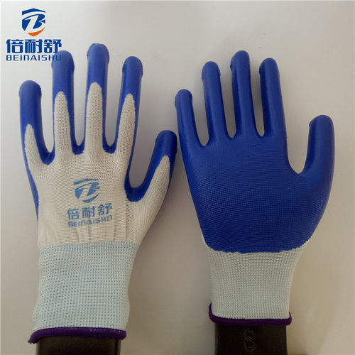 蓝边500克2400×0.59=1416蓝丁960×1.38=1324合计2740