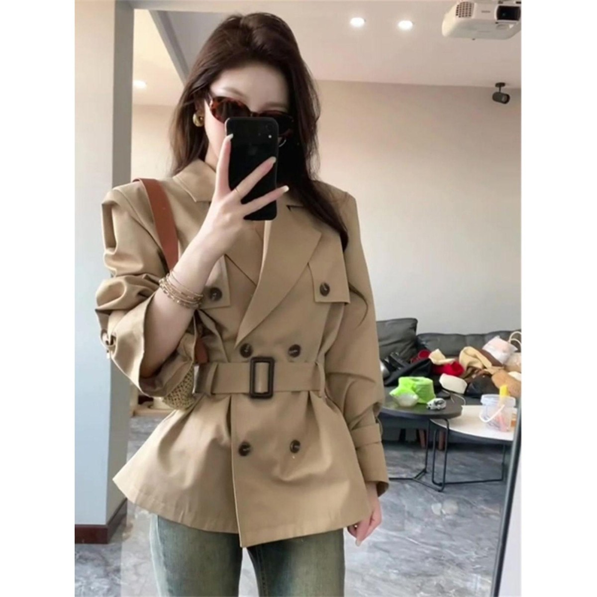 高级感风衣外套女秋季新款女装卡其色英伦风小个子收腰短款大衣潮,女装/女士精品,风衣,淘宝优惠券,粉丝福利购,淘宝优惠卷