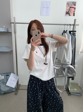 奶思家NICE STUDIO-2026夏上新拼色史努比刺绣百搭短袖T恤1210-1