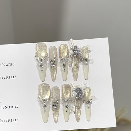 轻奢白月光极光细闪锆石穿戴甲