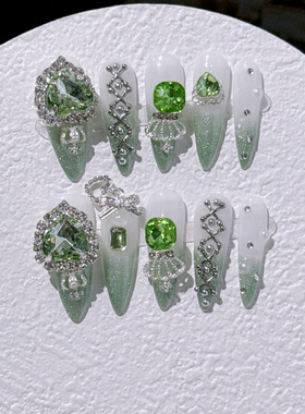 纯欲冰精灵绿色青森猫眼美甲小清新皇冠大钻镶钻玻璃珠全钻穿戴甲