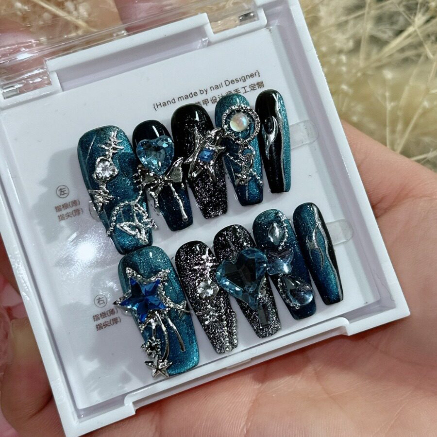 中长款冰透猫眼星辰穿戴甲