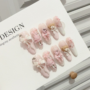 奶芙小熊圣诞氛围款节日穿戴甲小众新年氛围感可拆卸亮钻甜酷甜妹