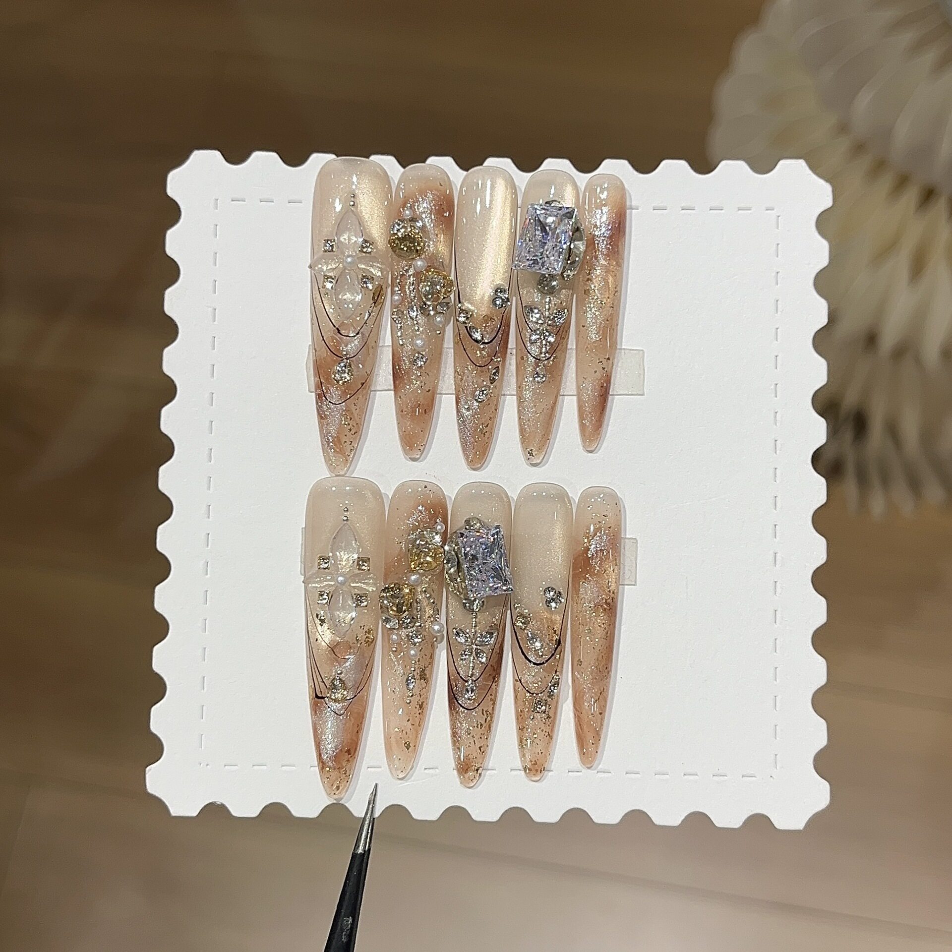 秋冬浅橘暖调轻复古手工穿戴甲