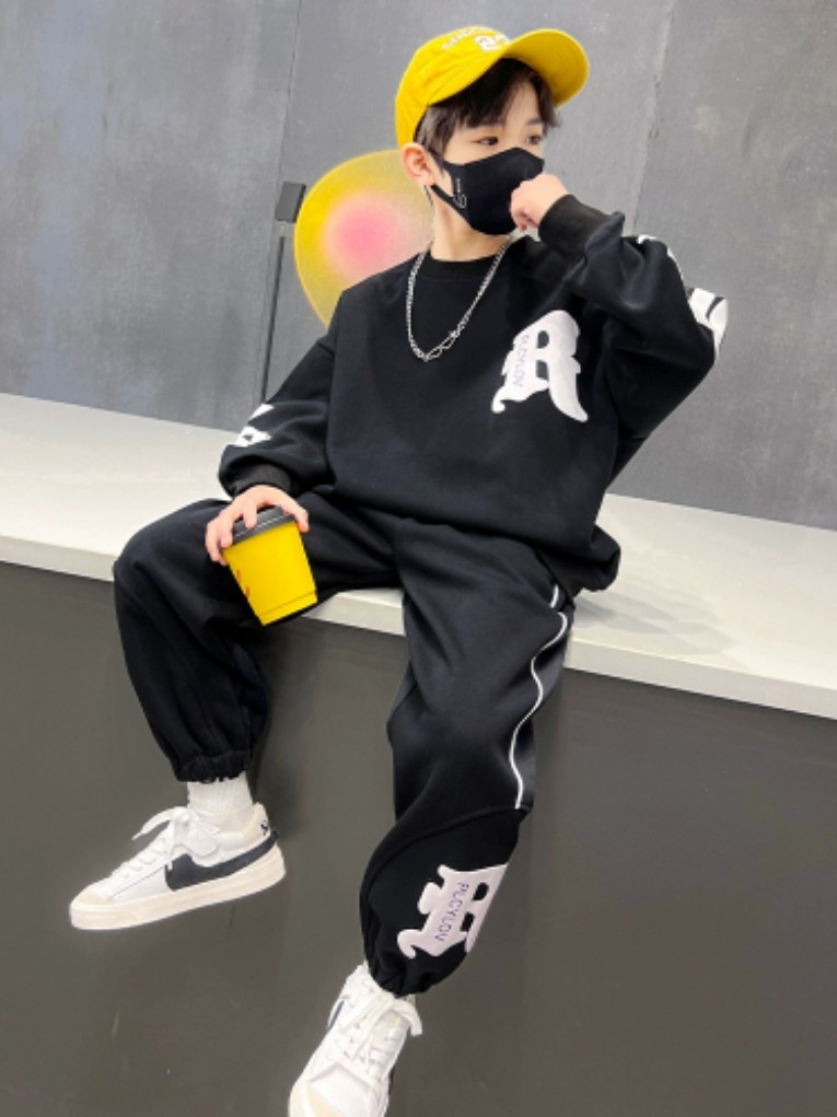 儿童装男童秋装套装2025新款中大童春秋款男孩运动黑色帅气洋气潮