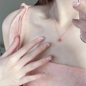 奥特莱斯折扣清仓特价18K金花朵项链女轻奢小众设计感锁骨链饰品