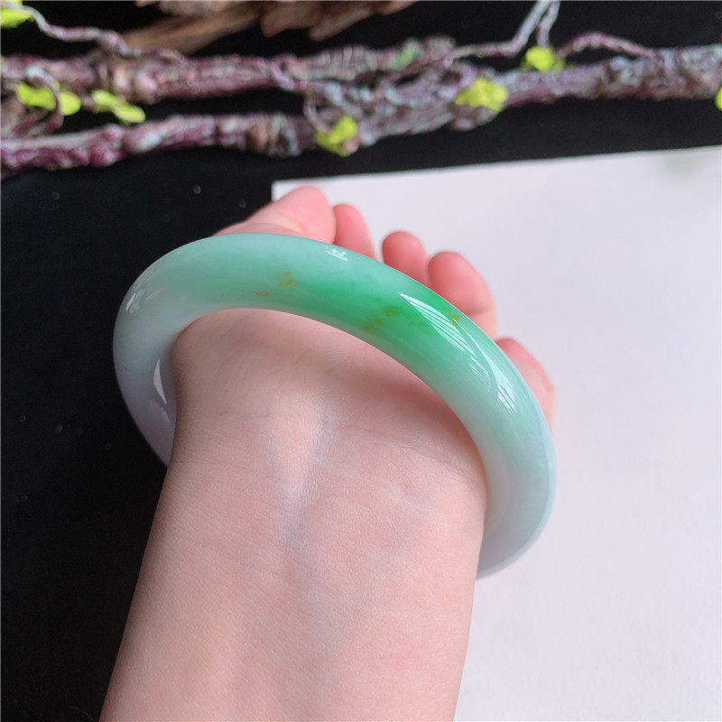 4月新品 鸿玉翡翠60圈口冰糯种三彩圆条手镯正品13K90411