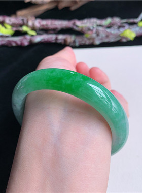 5月新品 鸿玉翡翠55圈口冰糯种飘阳绿正圈玉手镯女款正品2H30515