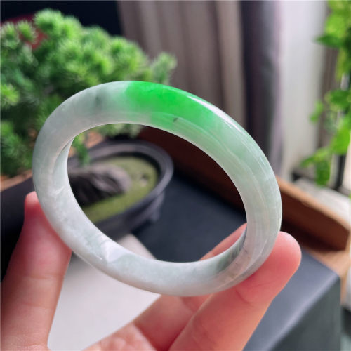 10月新品 鸿玉翡翠53圈口冰糯种飘阳绿正圈玉手镯女款正品9W41012