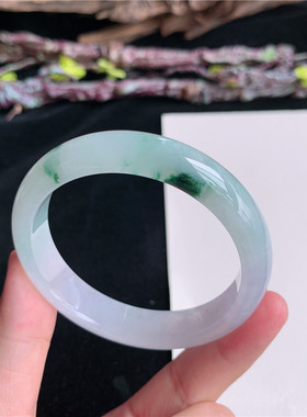 5月新品 鸿玉翡翠52圈口冰糯种飘绿花正圈玉手镯女款正品11G60511