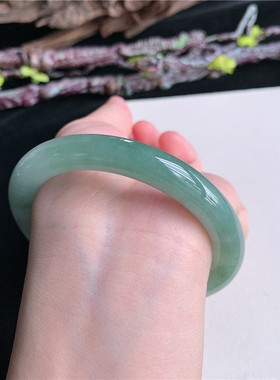 5月新品 鸿玉翡翠58圈口冰糯种绿底圆条玉手镯女款正品1A50516