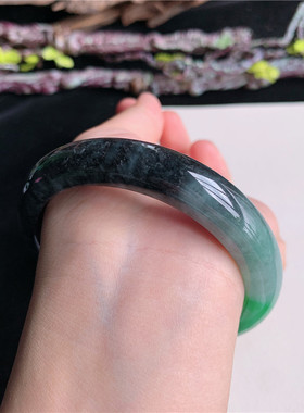 6月新品 鸿玉翡翠60圈口冰糯种乌鸡飘绿正圈玉手镯女款4F70618