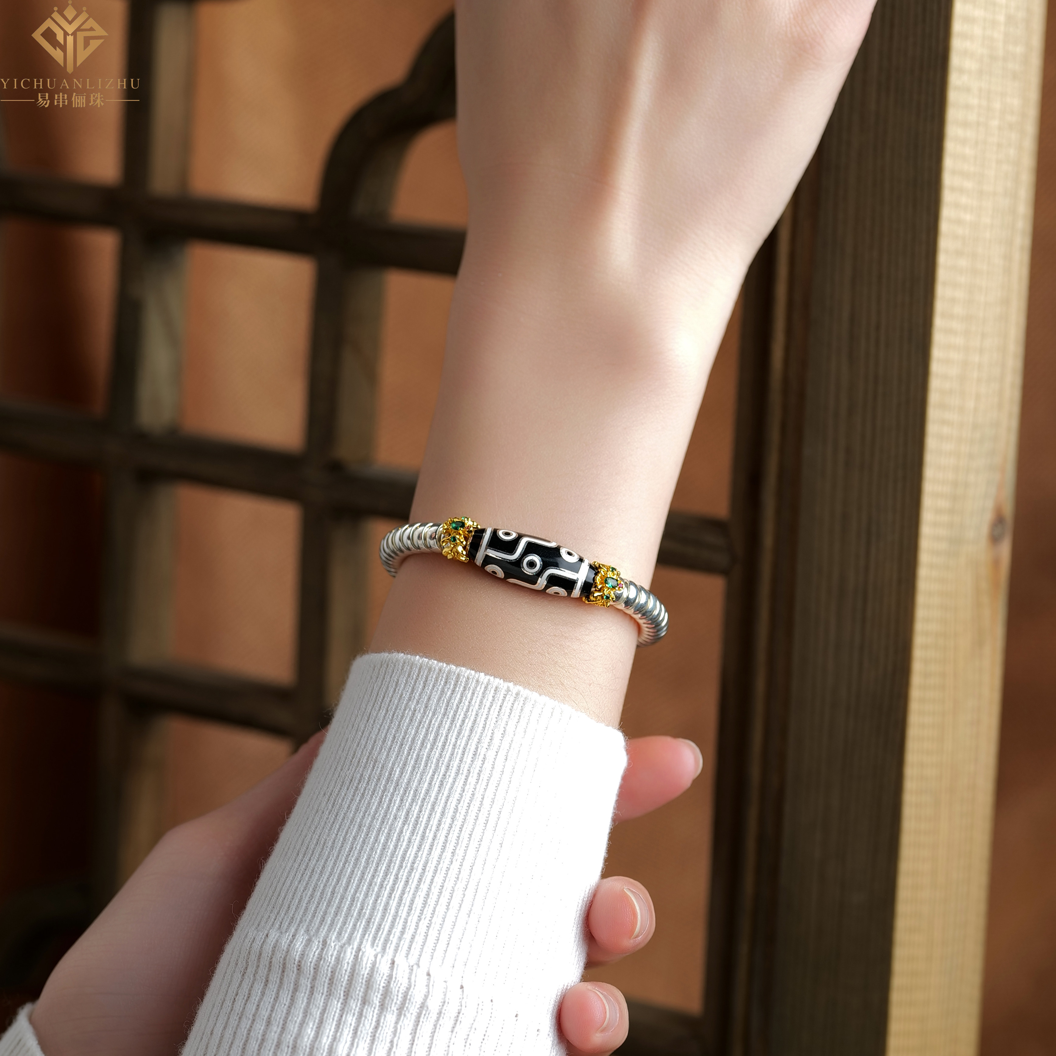 足银九眼天珠手链典雅中国风送礼素雅百搭款潮流新中式