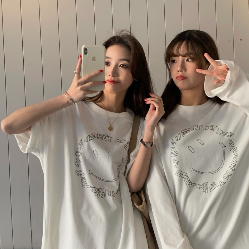 Real price real shot smiling face Korean loose casual inside T-shirt versatile top spring and summer