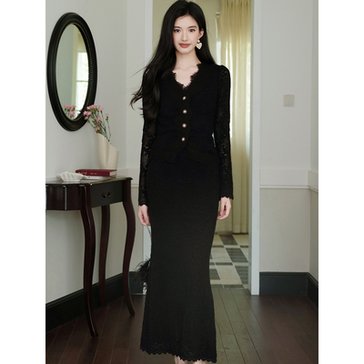 绝美漂亮法式黑色连衣裙套装女秋新款设计感蕾丝上衣半身裙两件套