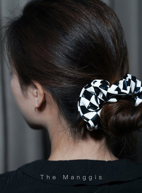 Manggis Wish法式经典棋盘格黑白格子弹簧夹顶夹大号大肠发圈新款