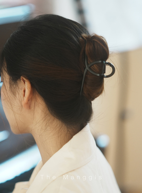 Manggis Black素色简约简单纯色亚光黑色质感鲨鱼夹后脑勺抓夹