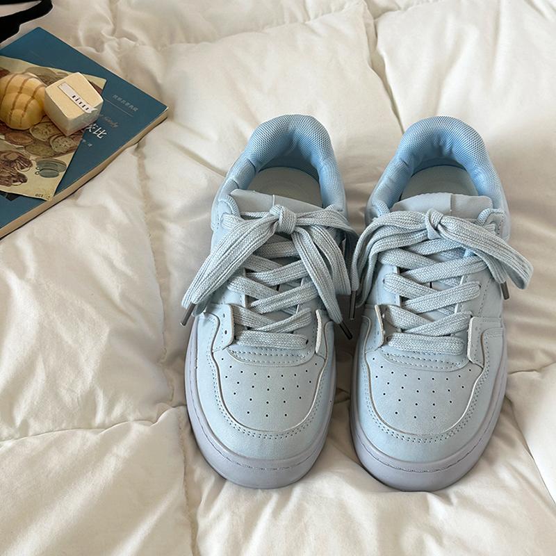 春季新款小白鞋女糖果纯色板鞋高街学生百搭跳舞休闲运动面包鞋子