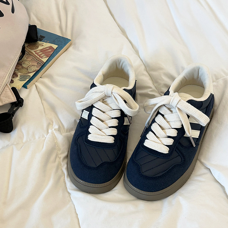 小众设计感复古德训鞋子女秋季平底通勤百搭美式休闲chic运动板鞋