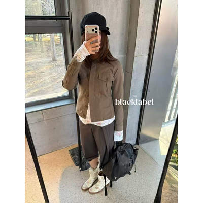 宅女同款 26早春新款 tina open yy 工装风修身衬衫 上衣 女