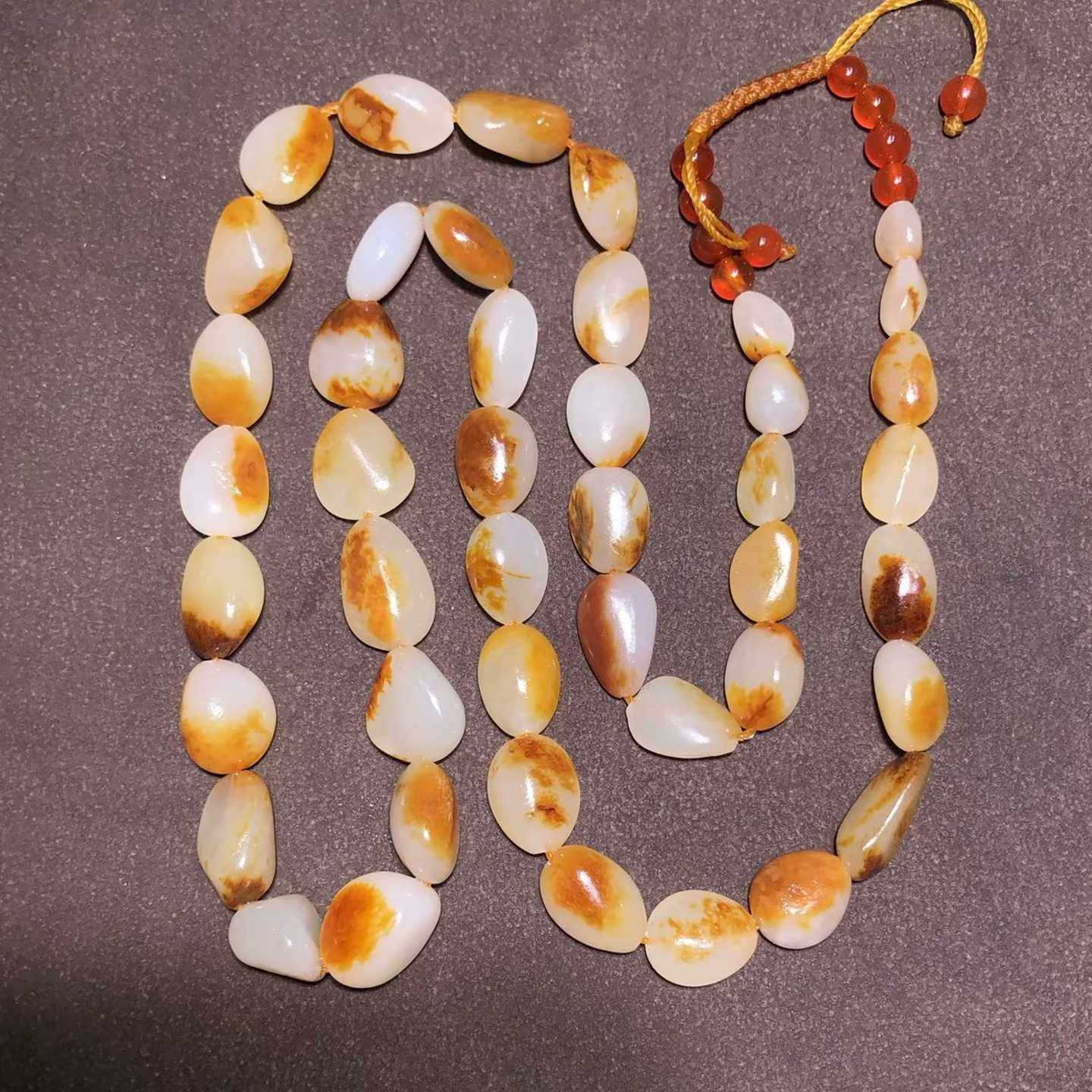 保真新疆和田玉项链羊脂级红沁皮原石籽料随形项链男女款玉珠项链