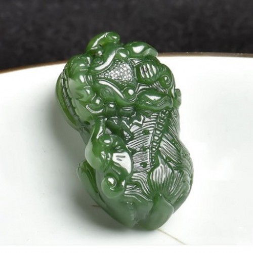 天然新疆玉器皮丘挂件貔貅吊坠