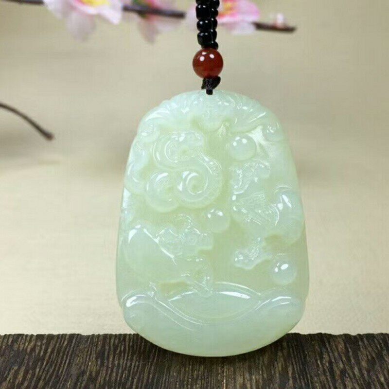 天然挂件男女款属相新疆和田玉