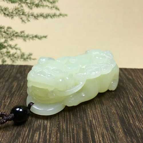羊脂级招财貔貅男女款新疆和田玉