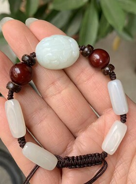 貔貅手链新疆和田玉