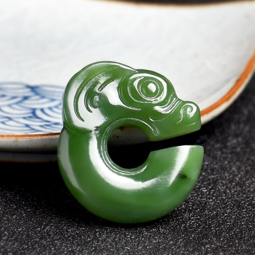 发财猪天然碧玉仿古挂件吊坠