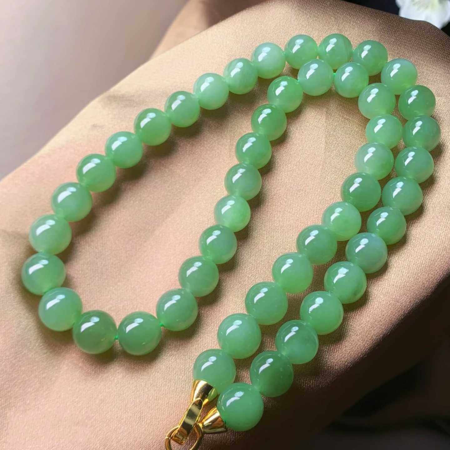 纯天然和田玉碧玉项链