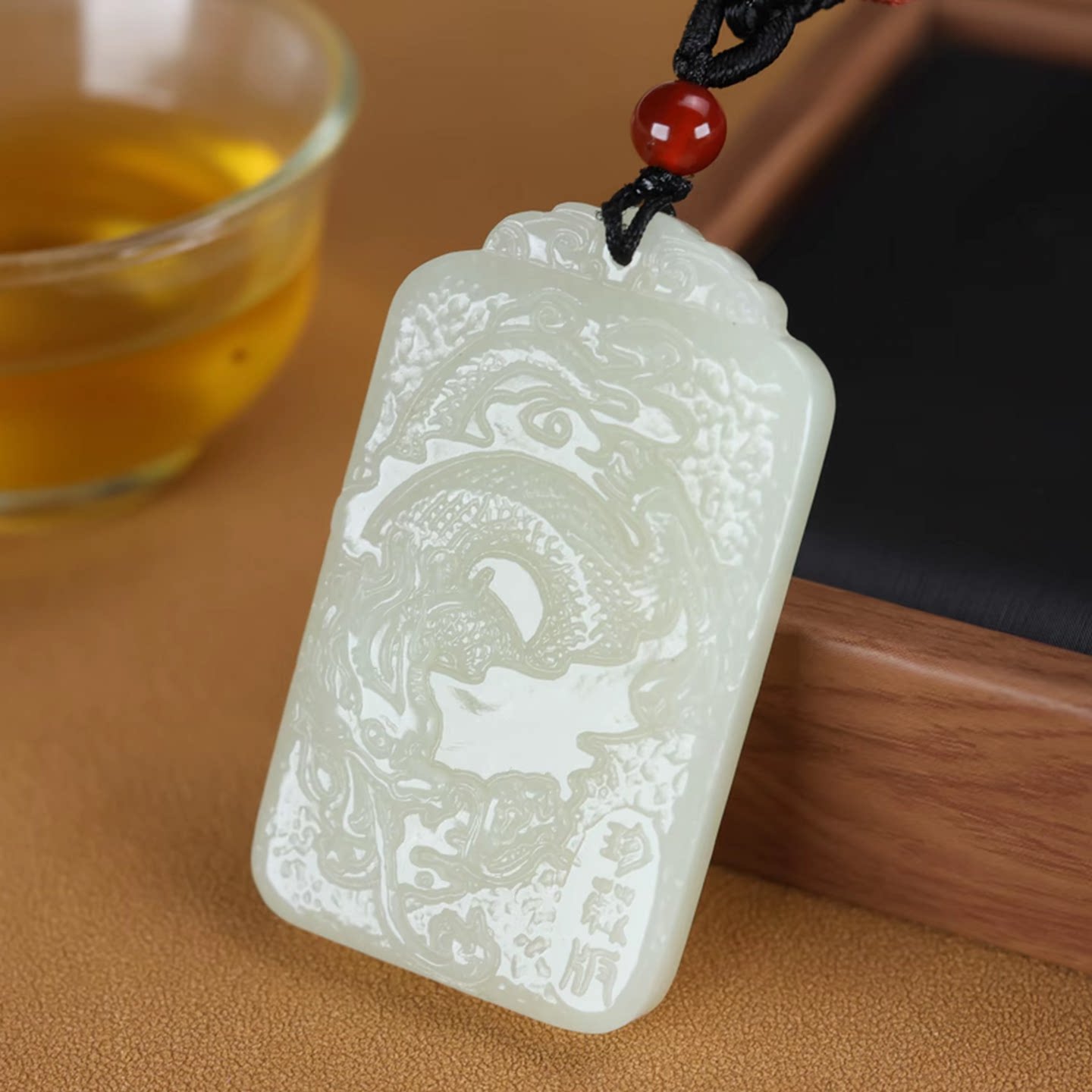 正品天然和田玉骑马关公吊坠