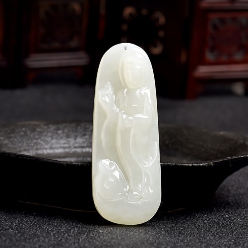 天然观音男款带证书新疆和田玉