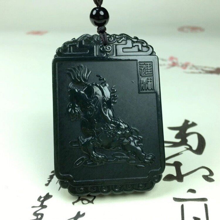 麒麟招财进宝新疆和田玉送证书