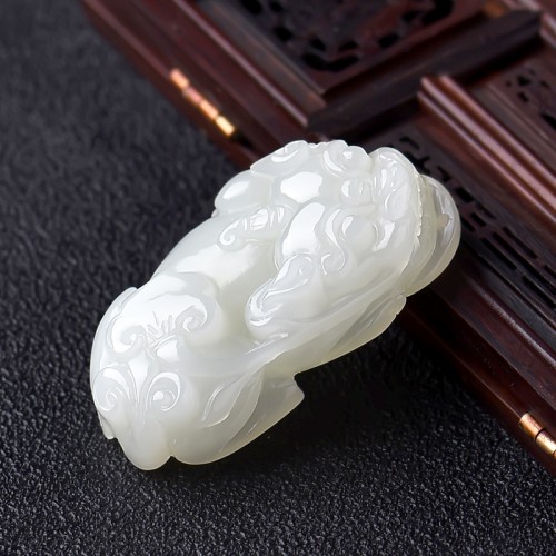 招财貔貅如意皮丘项链天然和田玉