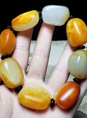 男款黄沁皮新疆和田玉籽料包邮